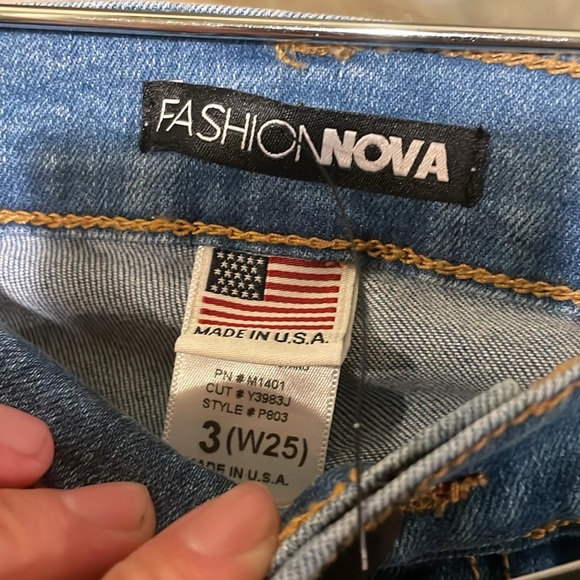 Women’s New Fashion Nova Glistening Jeans - Picture 4 of 6